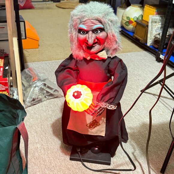 Vintage 24" Telco Motion Witch Figure Halloween Animated Decor Tested  Working - Picture 7 of 7